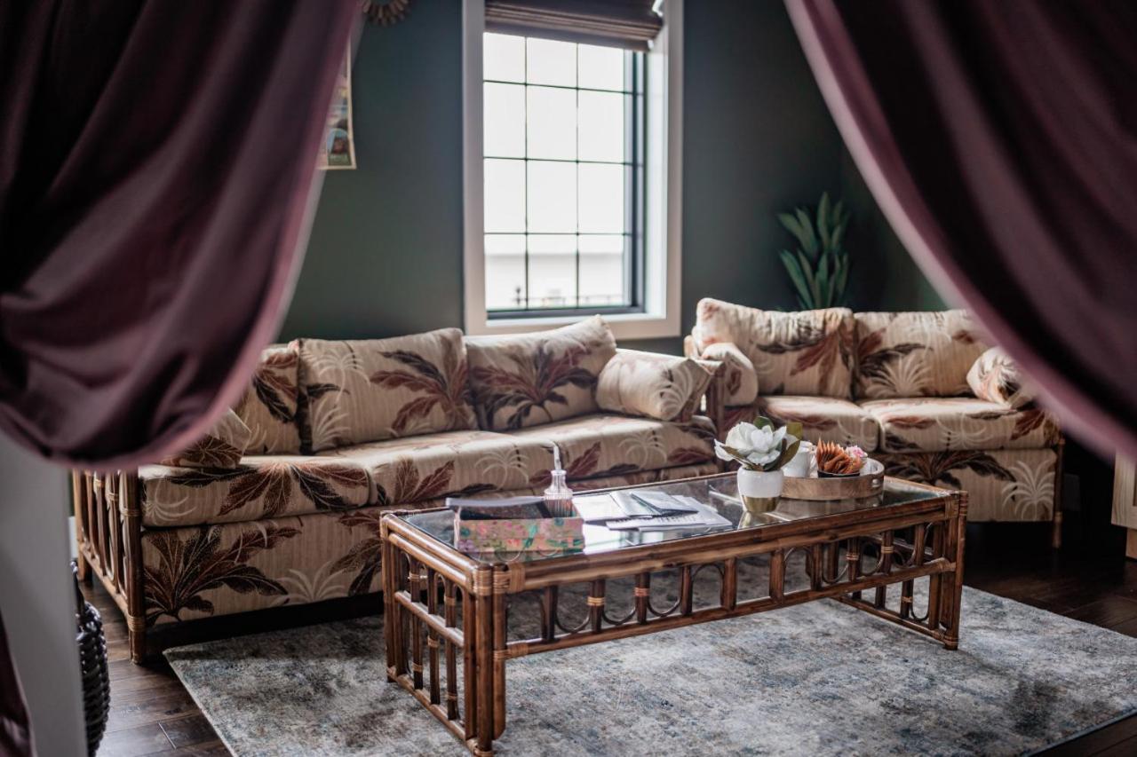 The Atrium - A Boutique Hotel - Suite 15 Perryville エクステリア 写真