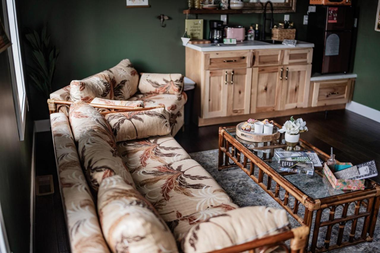 The Atrium - A Boutique Hotel - Suite 15 Perryville エクステリア 写真